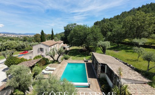 Haus in Hyères, Provence-Alpes-Côte d'Azur, Frankreich 1