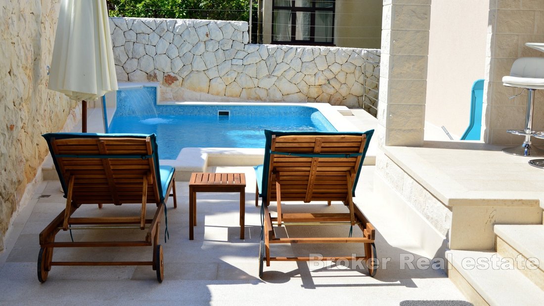 Villa in Okrug Gornji, Split-Dalmatia County, Croatia 3 - 17858678