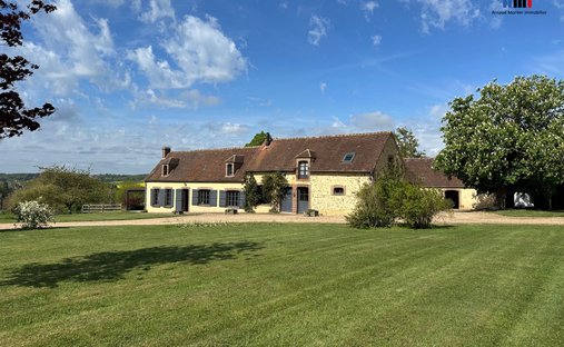 Farm Ranch in Longny-au-Perche, Longny les Villages, France 1
