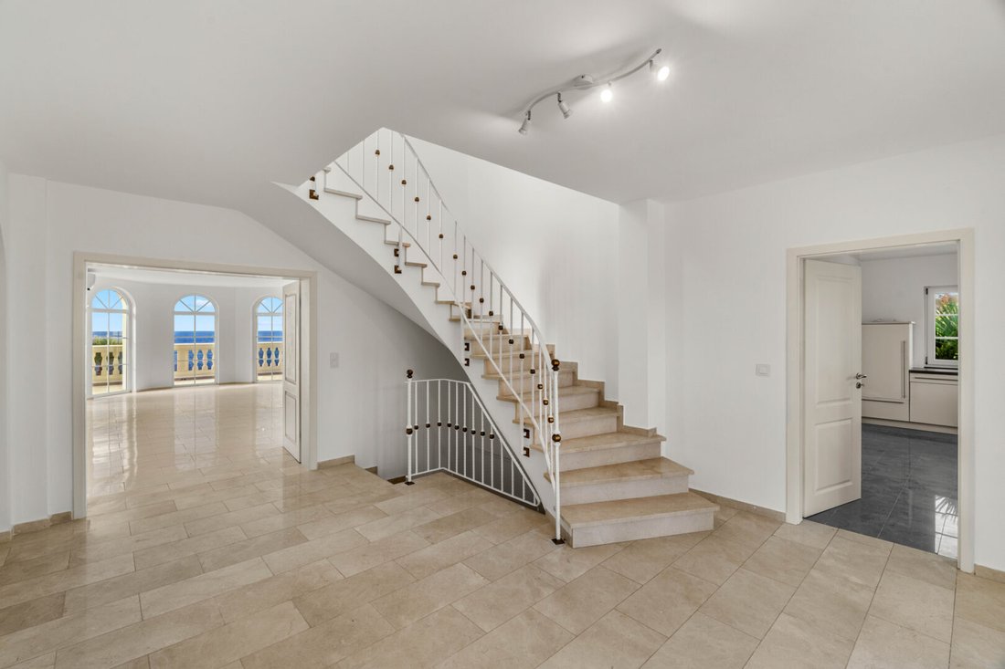 Villa in Llucmajor, Balearic Islands, Spain 4 - 17910094