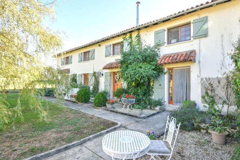 House in Arrondissement of Montmorillon, Nouvelle-Aquitaine, France 3 - 17906744