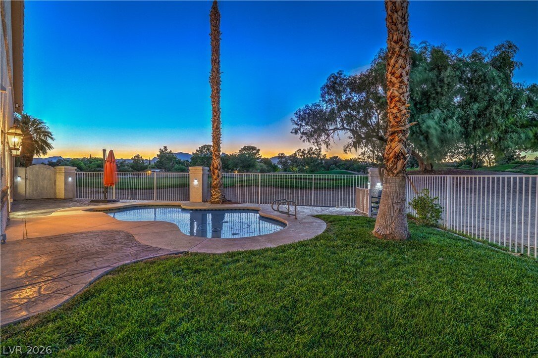 House in Las Vegas, Nevada, United States 1 - 17909055