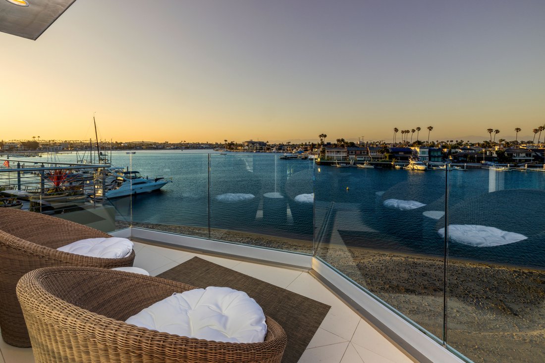 House in Signal Hill, California, United States 4 - 17908424