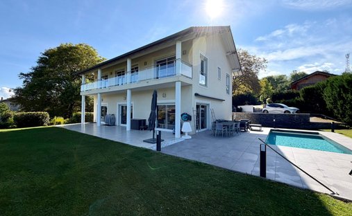 Villa in Menthonnex-en-Bornes, Auvergne-Rhône-Alpes, France 1