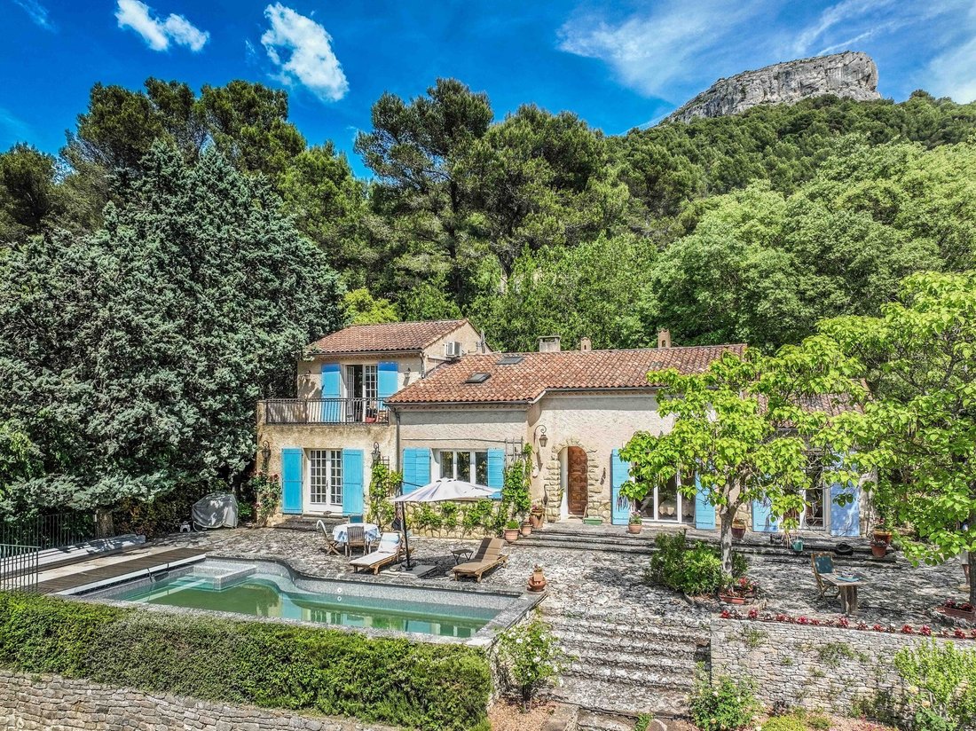 House in Fontaine-de-Vaucluse, Provence-Alpes-Côte d'Azur, France 5 - 17910820