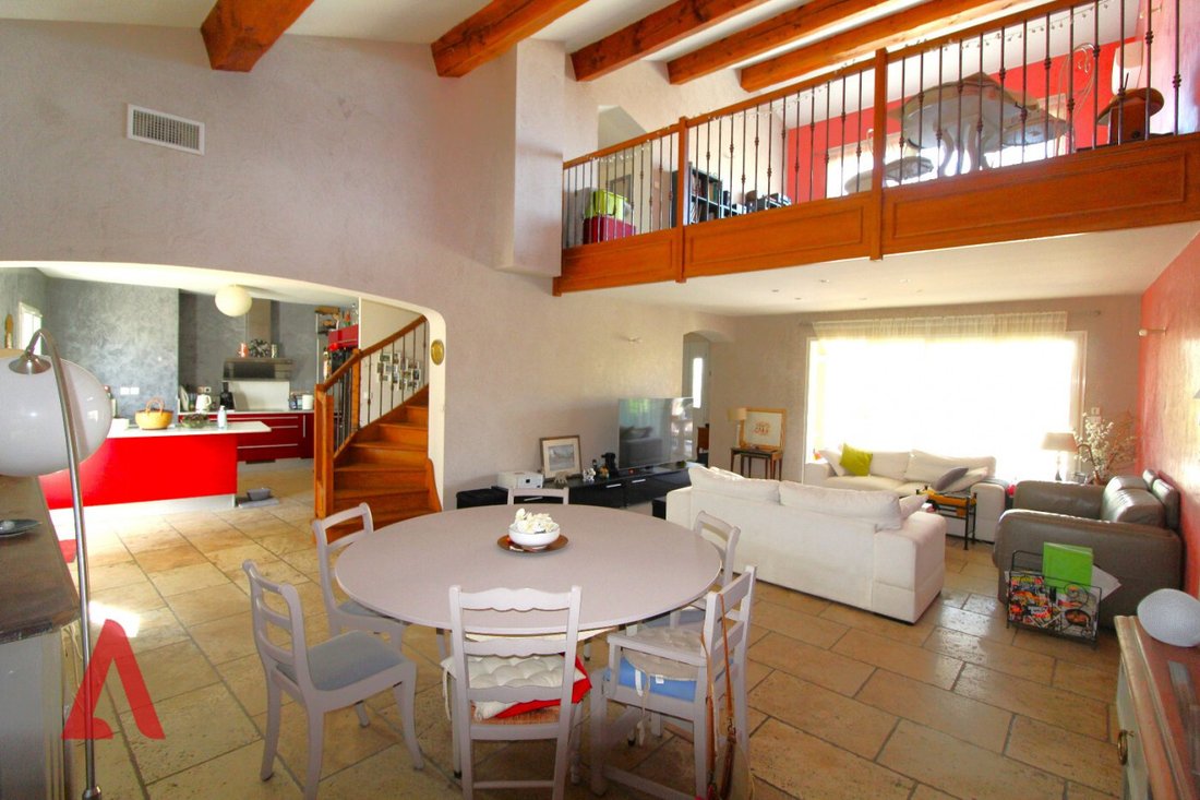 Villa in Magalas, Occitania, France 4 - 17910110