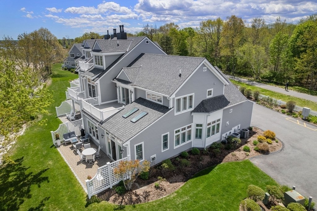 Condo in Plymouth, Massachusetts, United States 2 - 17911429