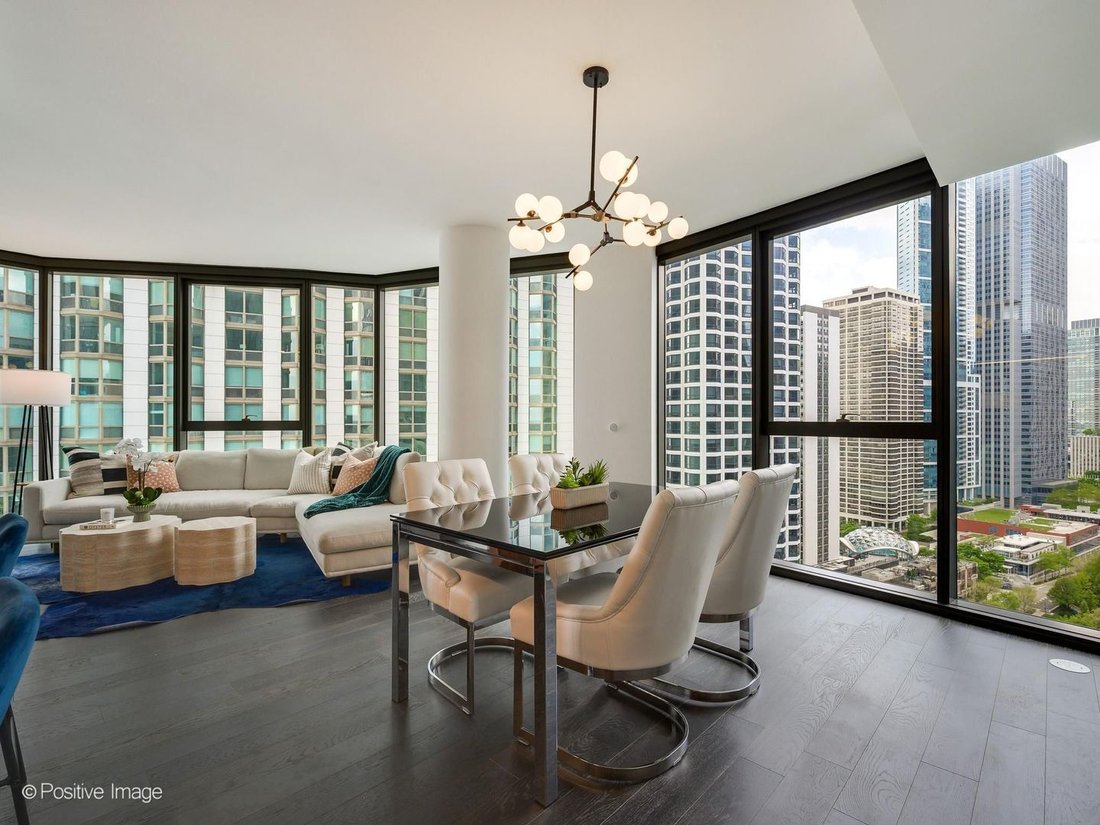 Condo in Chicago, Illinois, United States 4 - 17909955