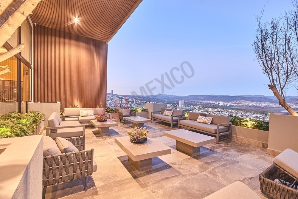 Condo in León, Guanajuato, Mexico 1 - 17911356