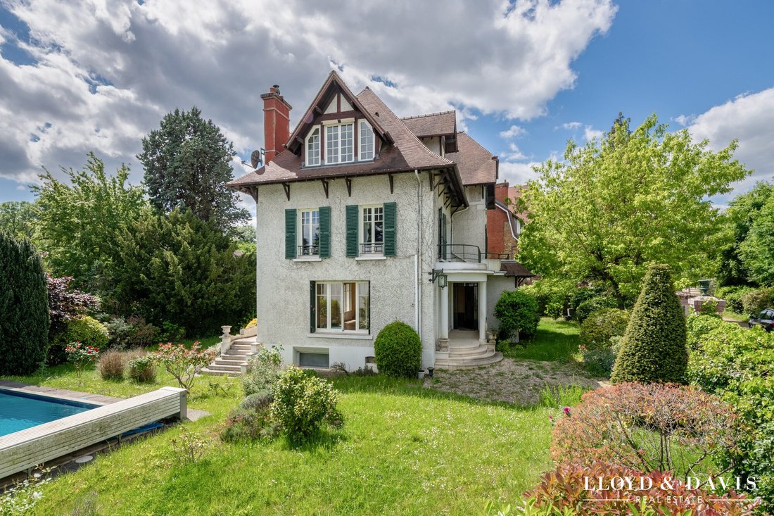House in Chateau de Vaucresson, Vaucresson, France 2 - 17912526