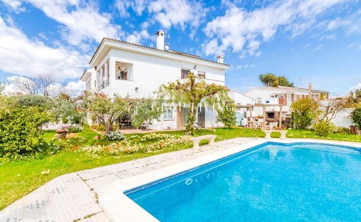 Haus in Cubelles, Katalonien, Spanien 1