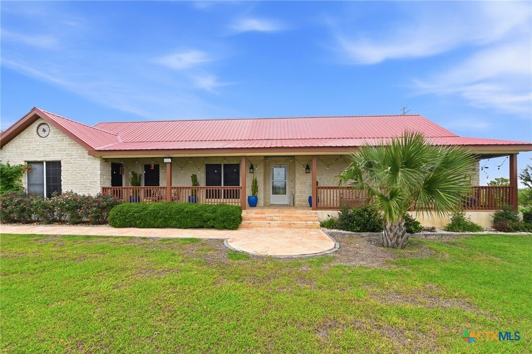 House in Seguin, Texas, United States 1 - 17909487