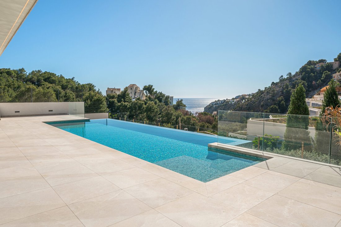 Villa in Port d'Andratx, Andratx, Balearic Islands 1 - 17909730