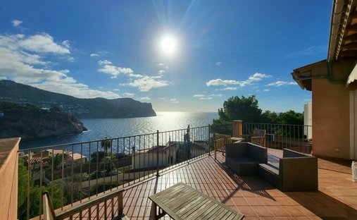 Villa in Port d'Andratx, Andratx, Balearic Islands 1