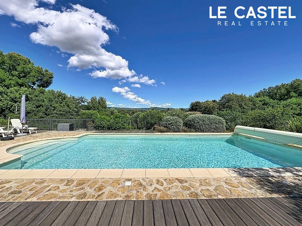Villa in La Cadiere-d'Azur, Provence-Alpes-Côte d'Azur, France 3 - 17912308