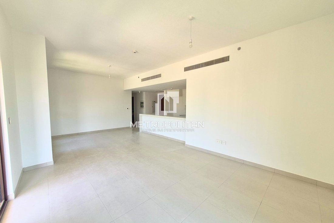Apartment in Umm Suqeim, Dubai, United Arab Emirates 4 - 17908198