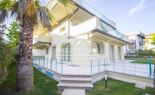 Apartment in Viareggio, Tuscany, Italy 1