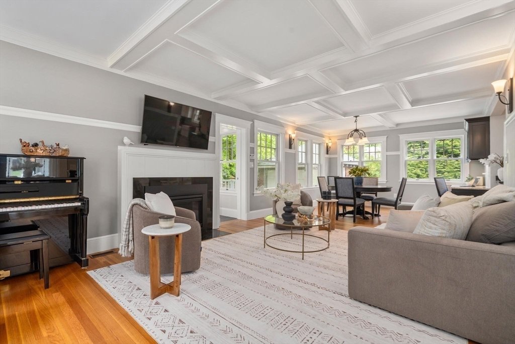 House in Newton, Massachusetts, United States 5 - 17906855