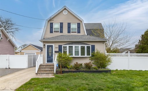 Casa en Lindenhurst, Nueva York, Estados Unidos 1