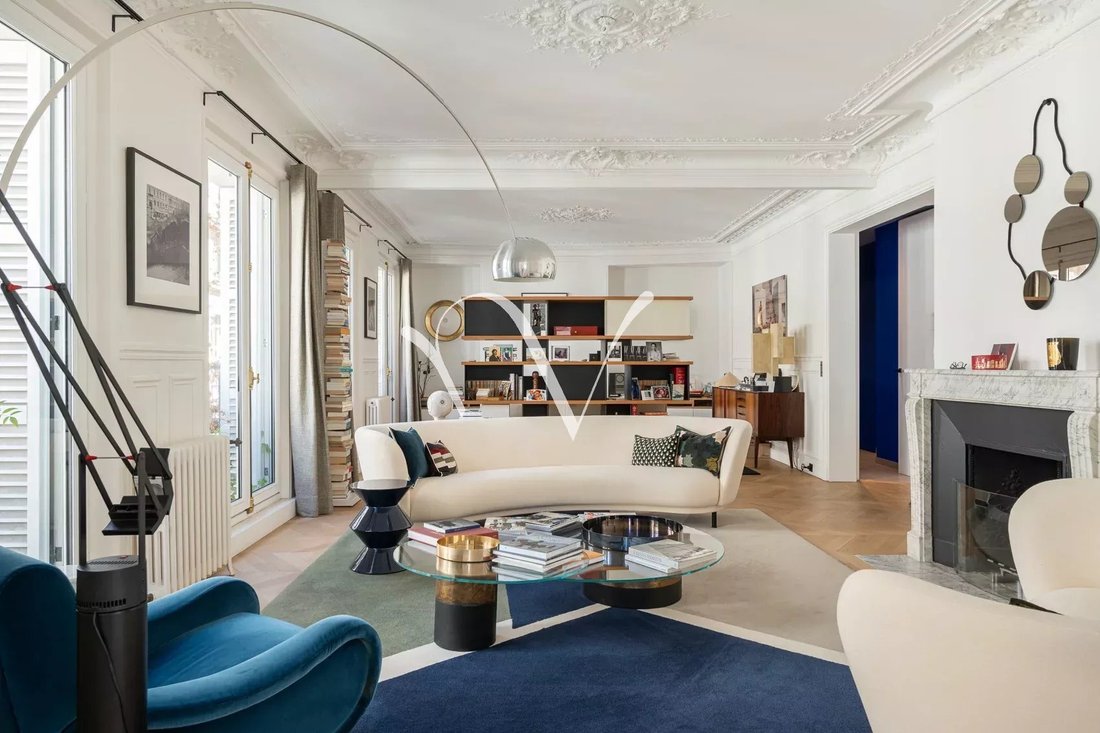 Apartment in Saint Germain des Prés, Paris 6e Arrondissement, Paris 1 - 17853050