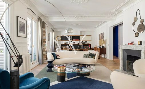 Apartment in Saint Germain des Prés, Paris 6e Arrondissement, Paris 1
