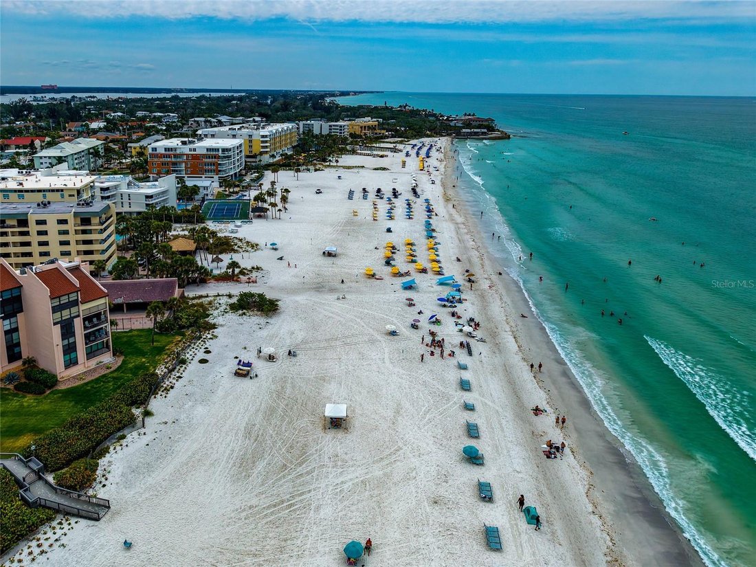 Condo in Siesta Key, Florida, United States 4 - 17909111