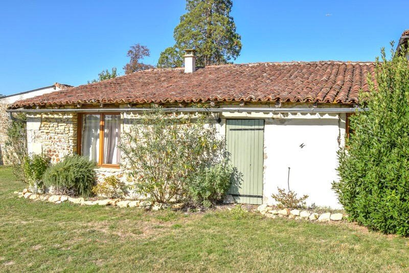 House in Arrondissement of Montmorillon, Nouvelle-Aquitaine, France 5 - 17906744
