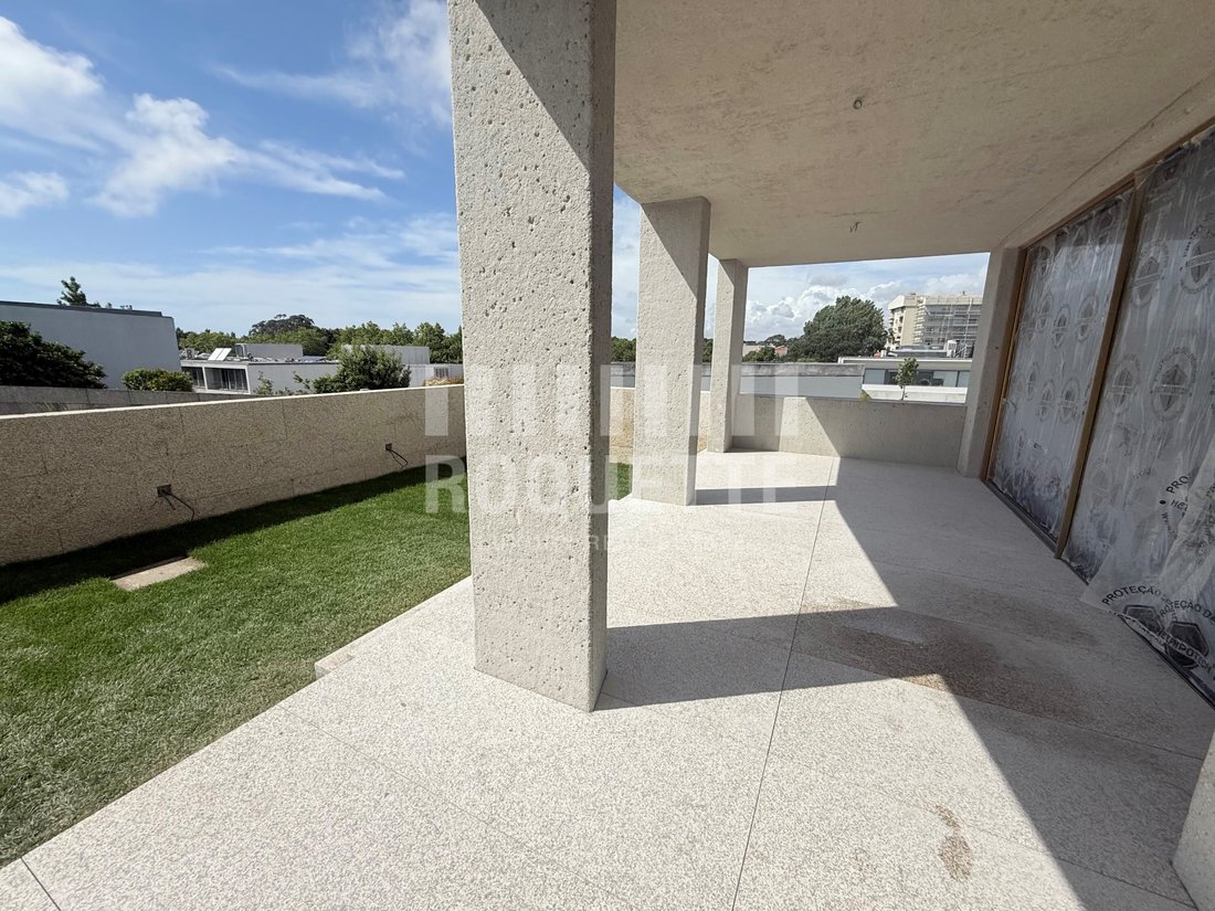 Apartment in Lordelo do Ouro e Massarelos, Porto District, Portugal 3 - 16134139