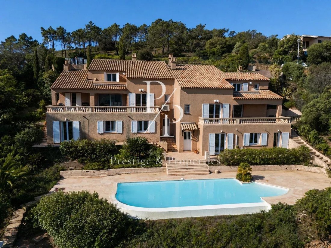 Villa in Théoule-sur-Mer, Provence-Alpes-Côte d'Azur, France 2 - 17782671