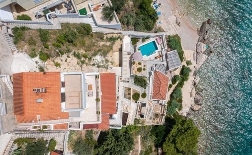Villa in Omis, Split-Dalmatia County, Croatia 1
