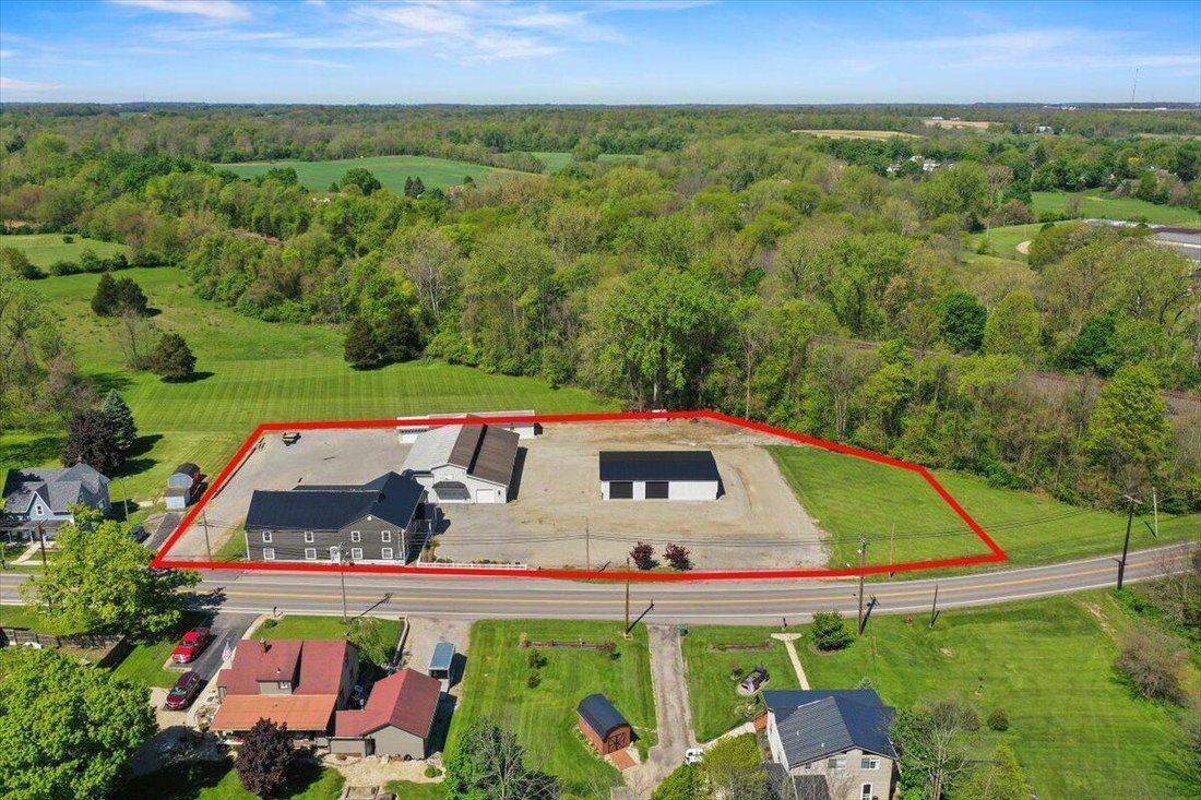 House in De Graff, Ohio, United States 1 - 17909289