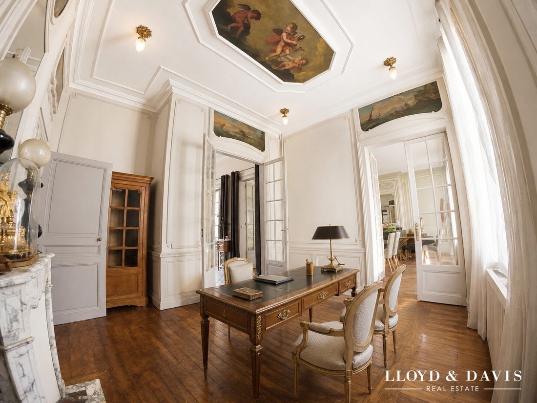 House in Compiegne, Hauts-de-France, France 2 - 17912514