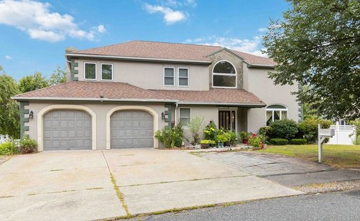 House in Quincy, Massachusetts, United States 1