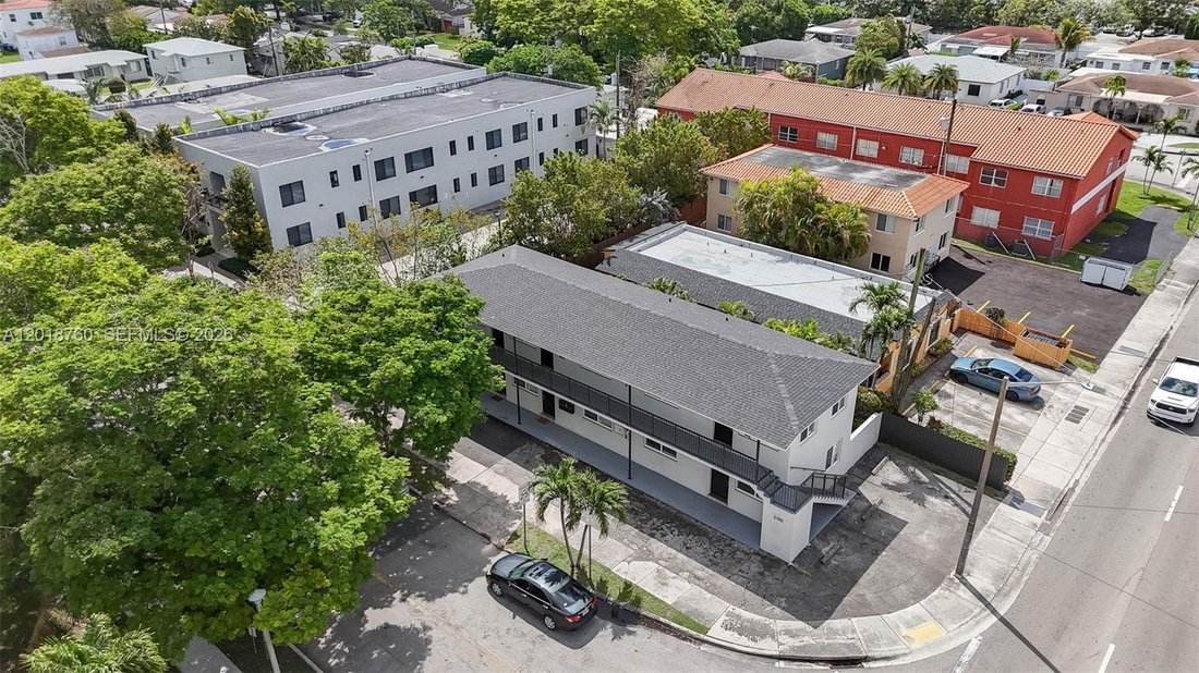 Miami, Florida, United States 1 - 17909857