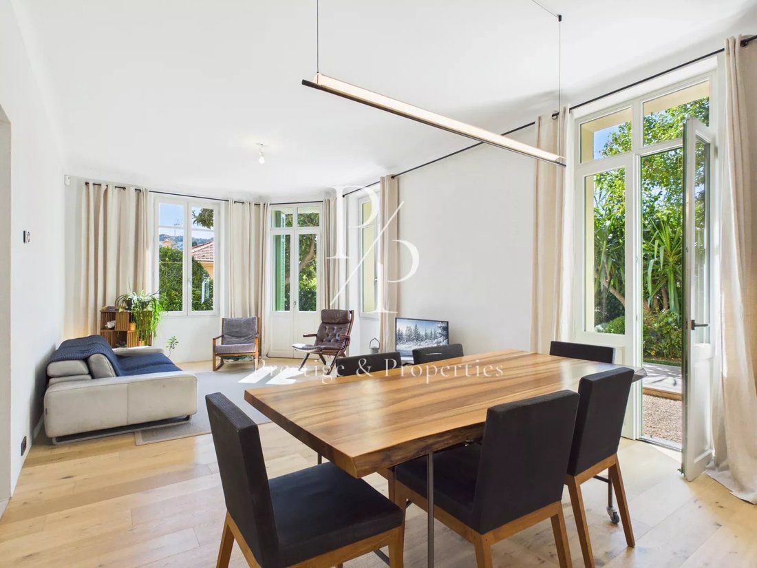 Villa in Cannes, Provence-Alpes-Côte d'Azur, France 2 - 17712809