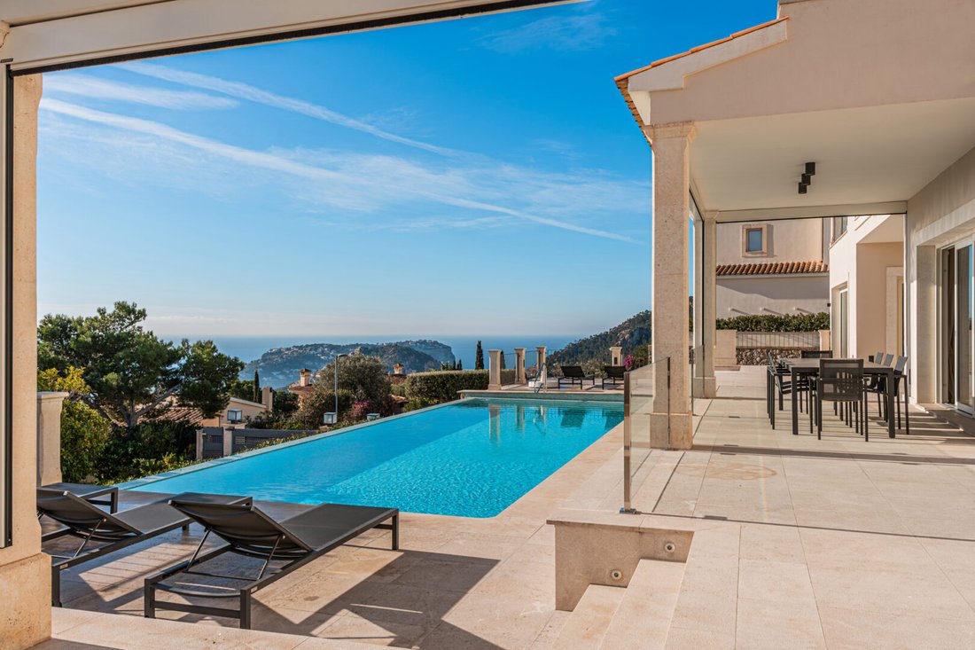 Villa in Port d'Andratx, Andratx, Balearic Islands 1 - 17910099