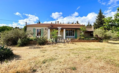 Villa in La Barben, Provence-Alpes-Côte d'Azur, France 1