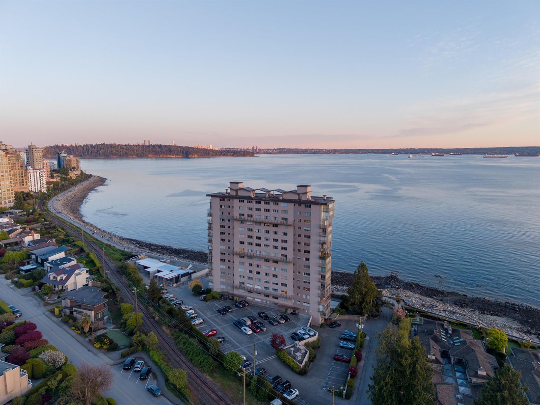 Condo in West Vancouver, British Columbia, Canada 4 - 17910444