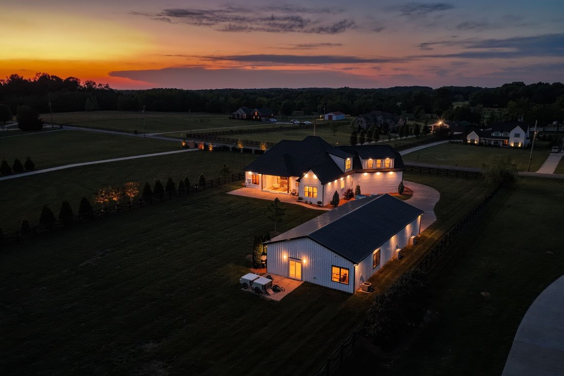 House in White House, Tennessee, United States 3 - 17910351