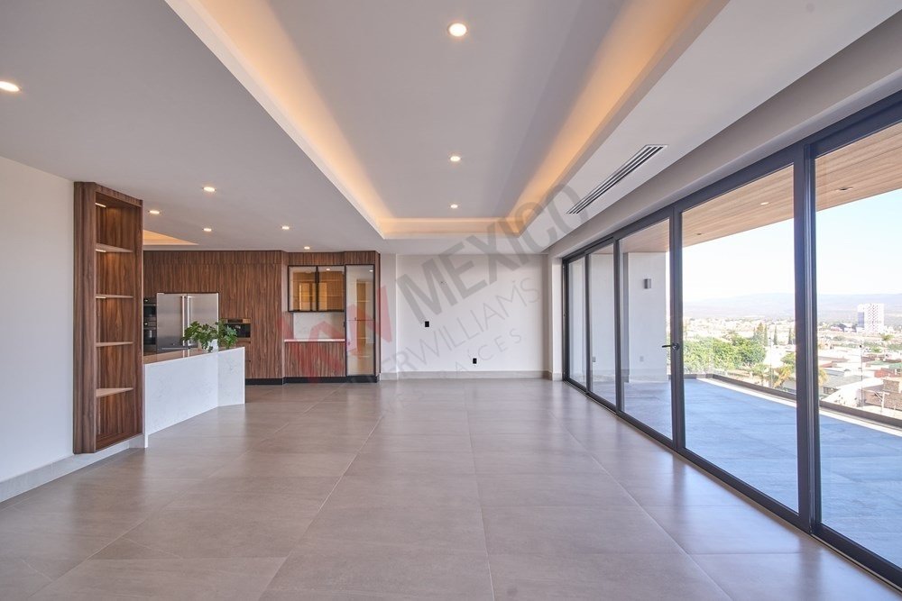 Condo in León, Guanajuato, Mexico 3 - 17911356