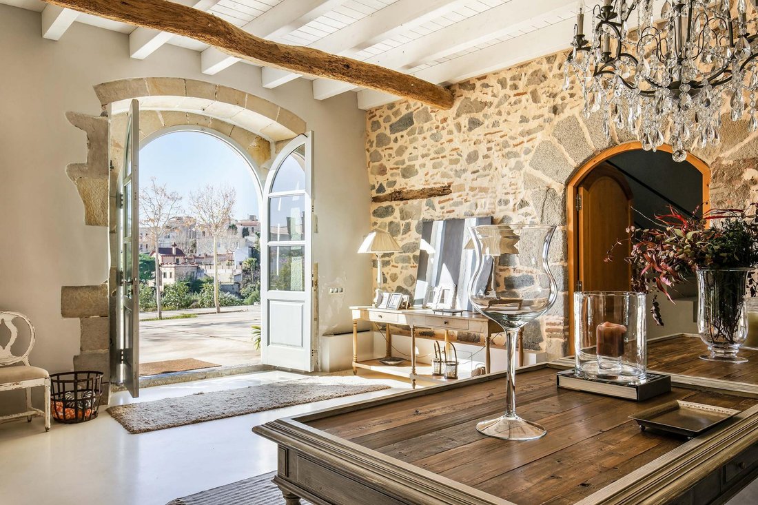 Villa in Tiana, Catalonia, Spain 1 - 17905160