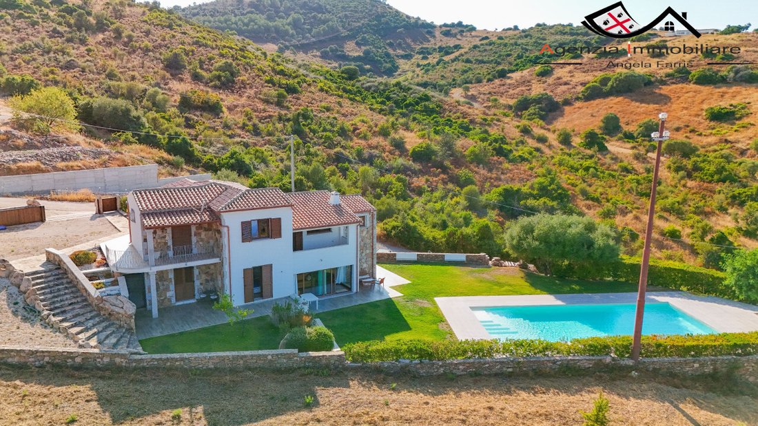 Villa in Budoni, Sardinia, Italy 4 - 17911248