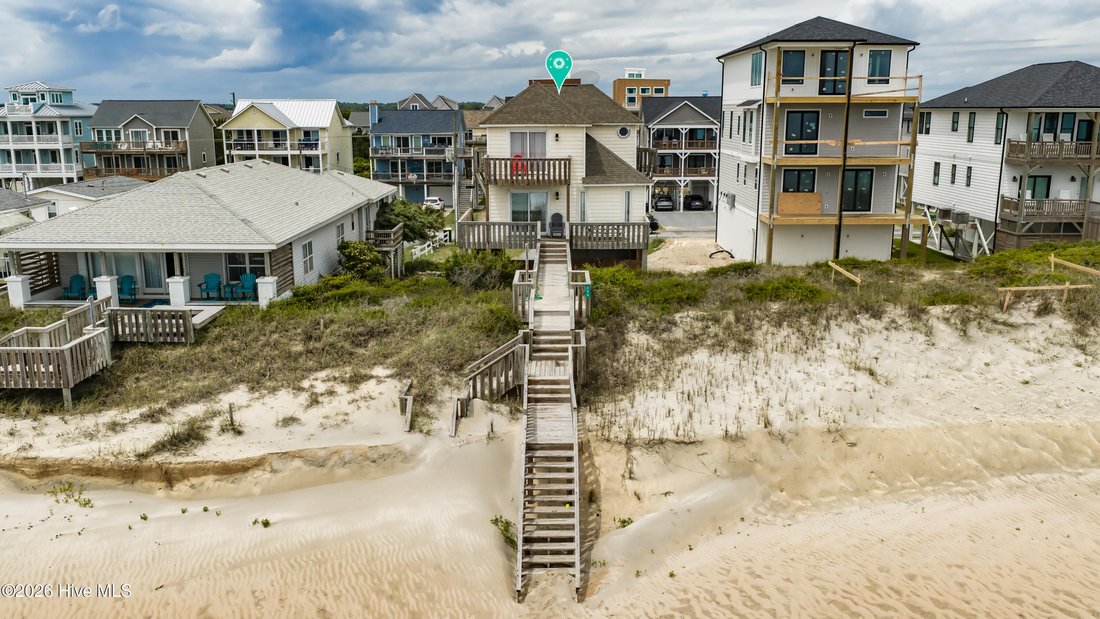 House in Surf City, North Carolina, United States 4 - 17909718