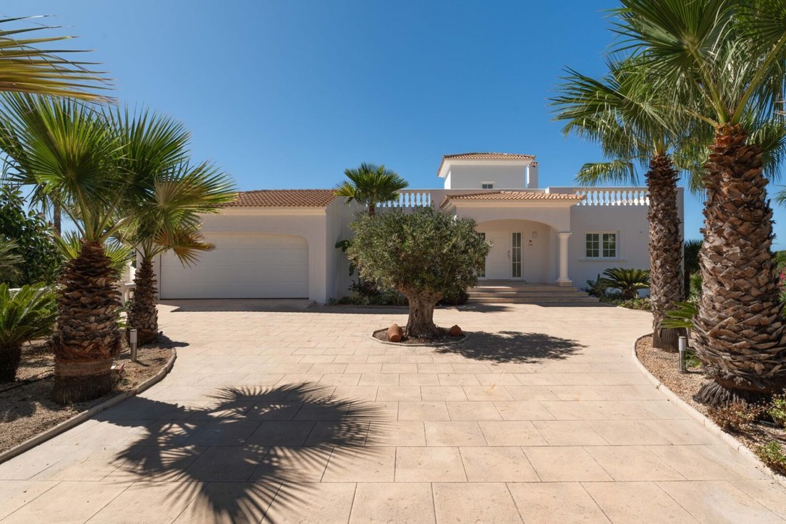 Villa in Llucmajor, Balearic Islands, Spain 3 - 17910094