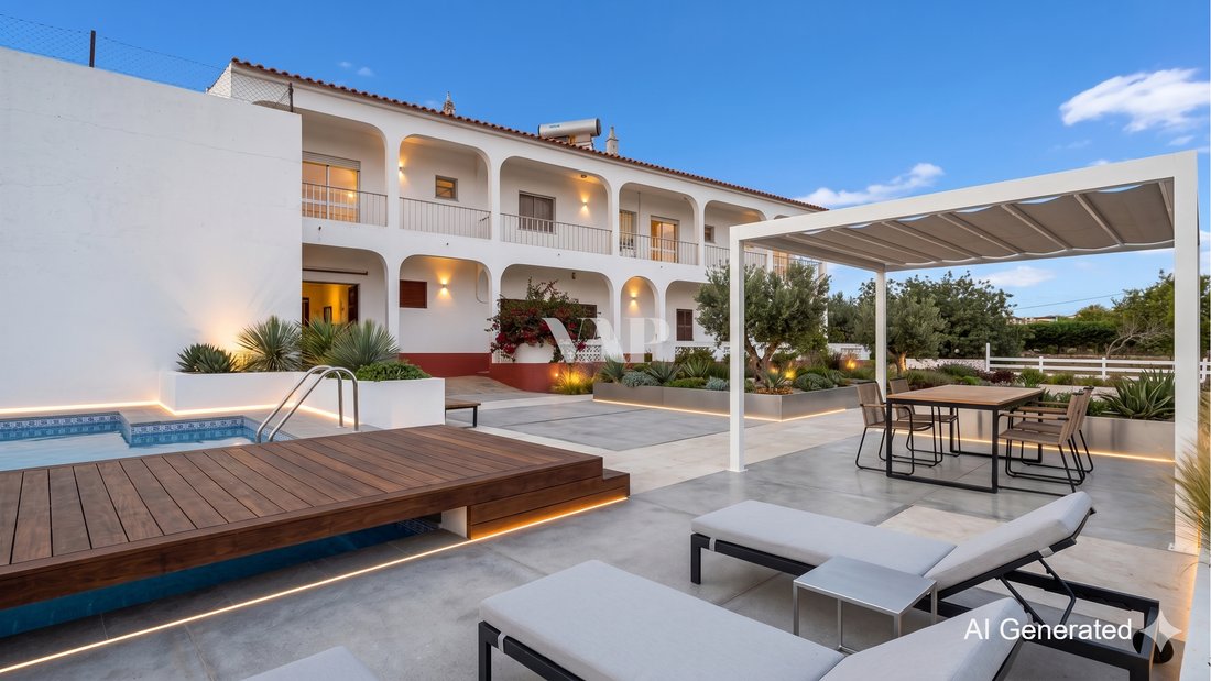Villa in Quarteira, Algarve, Portugal 1 - 17746187