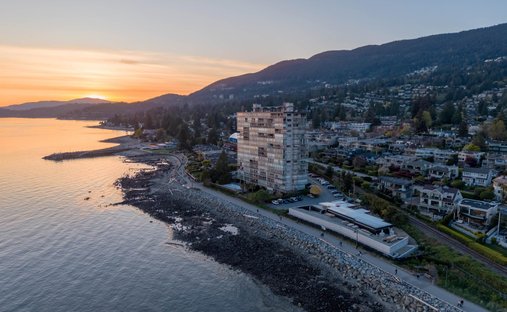 Condominio a West Vancouver, Columbia Britannica, Canada 1