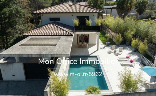 House in Ventabren, Provence-Alpes-Côte d'Azur, France 1
