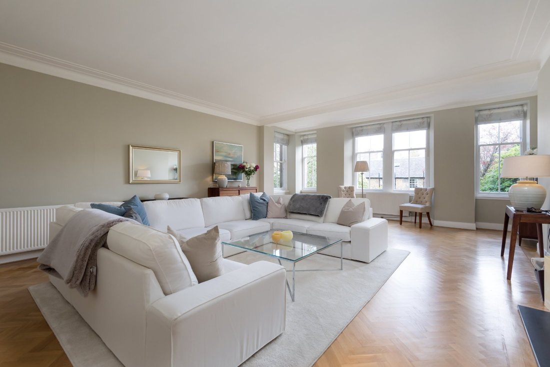 Apartment in New Town, Edinburgh County, Scotland 5 - 17906813