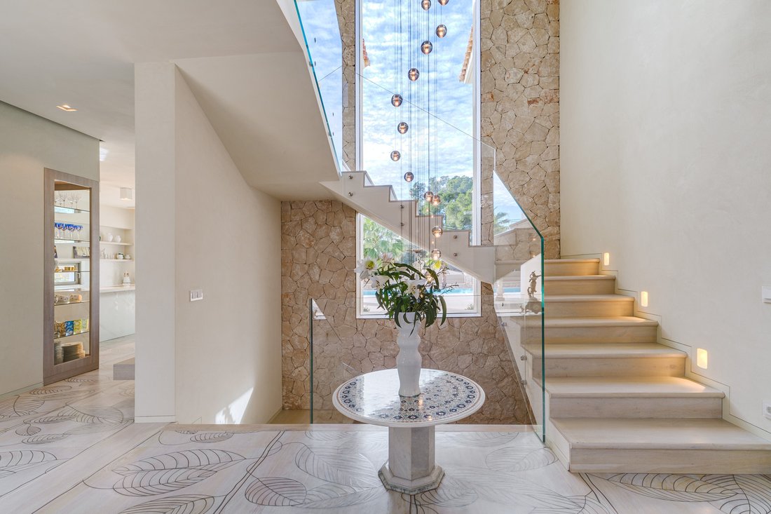 Villa in Portals Nous, Calvia, Balearic Islands 5 - 17910057