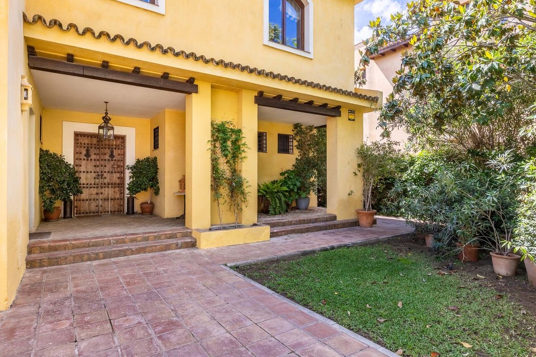 Villa in Carmona, Andalusia, Spain 5 - 17273610
